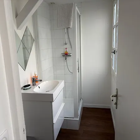 Cosy Centre Proche Gare Lit Queen Pau